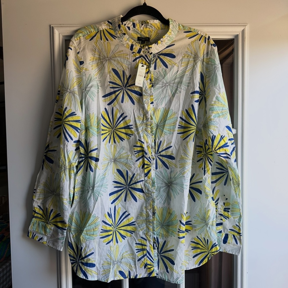 Talbots women’s button down shirt floral